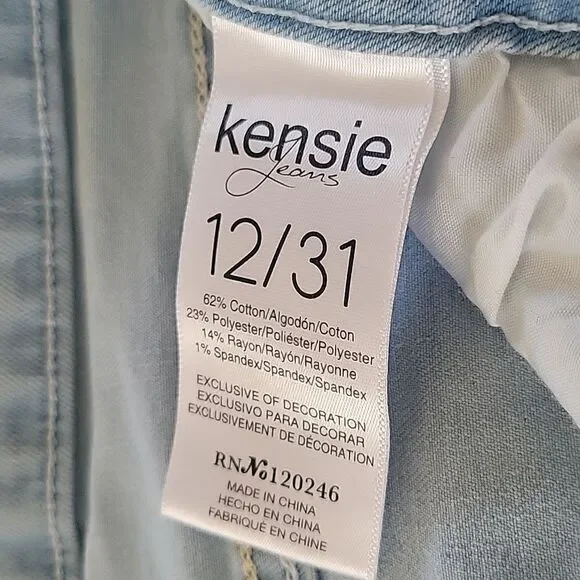 Kensie 12 washed Distressed Light Blue and faded jean shorts Longer Length - Picture 4 of 11
